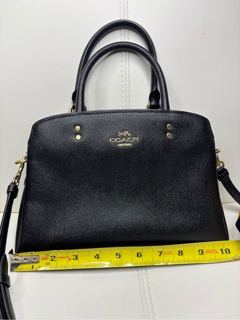 Coach Mini Lillie Carryall in black crossgrain leather and gold hardware - Picture 13 of 14